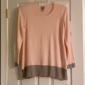 Chico’s size 1 pale pink sweater
